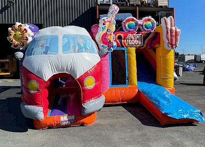 MultiPlayground Gonflable HIPPIES 3400.00€ht