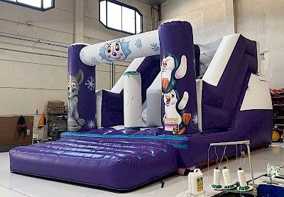Toboggan Gonflable "PINGOUINS" 2600€ht