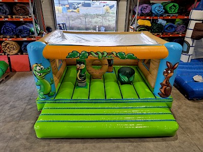 Aire de jeu gonflable KANGOUROUS 2900€ht