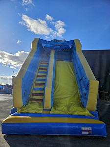 Toboggan mer gonflable occasion- 1500€ht
